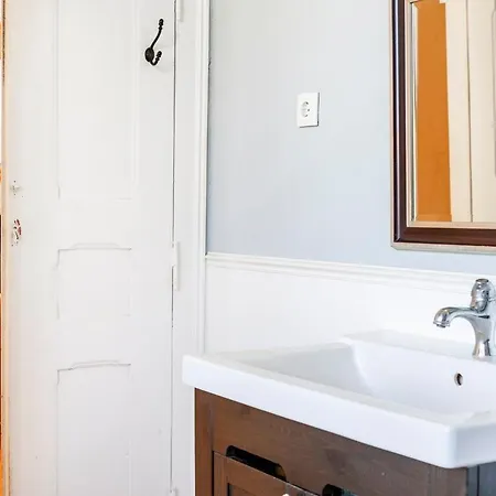 Violeta Com Chamine Ramalhal