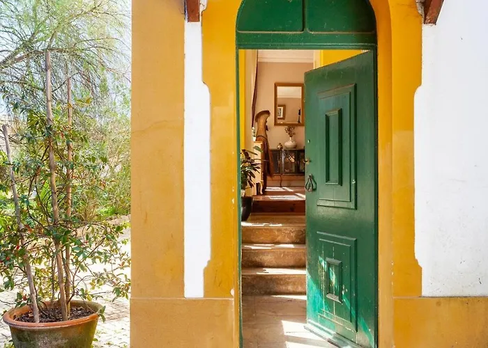 Δωμάτια σε οικογενειακή κατοικία Violeta Com Chamine *